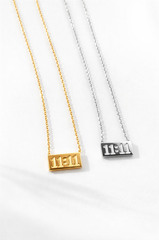 11:11 bar necklace